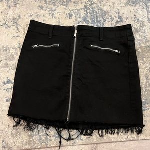 J Brand Moto Zipper Black Denim Mini Skirt Size 28
